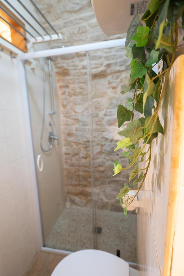 Piccola Pietra Bianca Hotel Giovinazzo Exterior photo