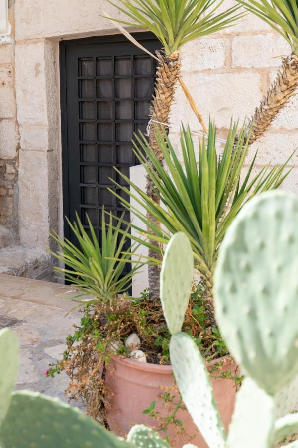 Piccola Pietra Bianca Hotel Giovinazzo Exterior photo